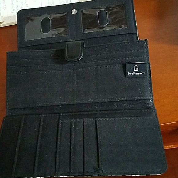 Wallet - Picture 2 of 4